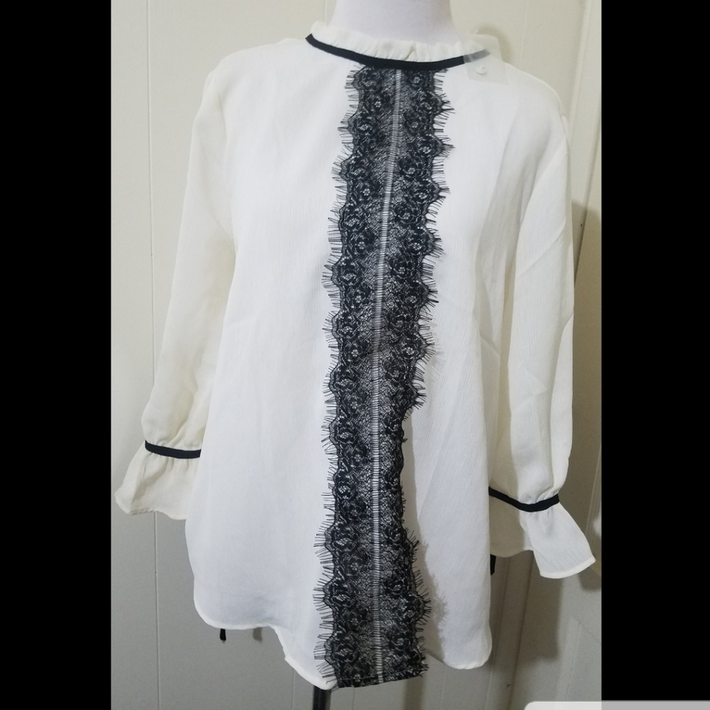 Mine ruffle blouse